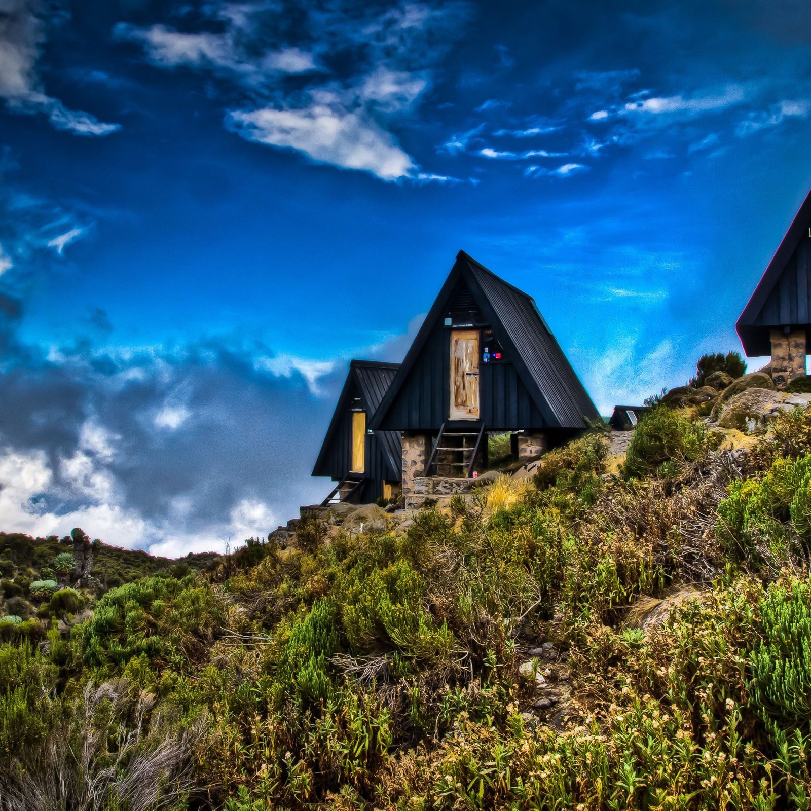 Horombo huts - Gallery Image 1