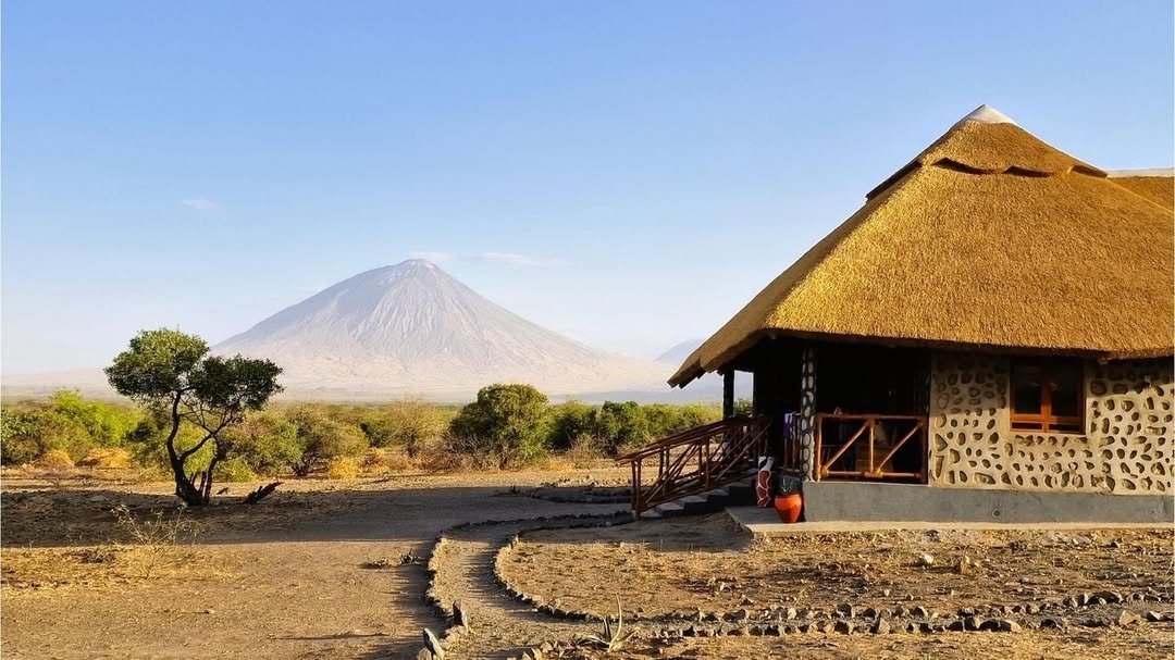 Africa Safari Lake Natron - Gallery Image 3
