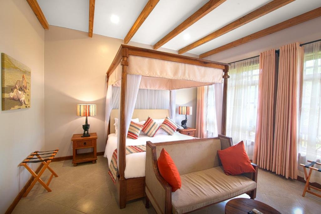 Airport Planet Lodge - Gallery Image 3