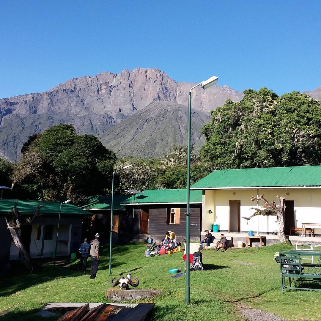 Miriakamba Huts - Gallery Image 2