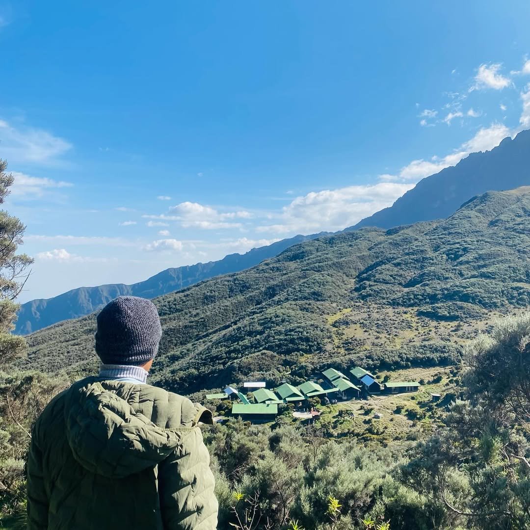 Saddle Huts - Gallery Image 2